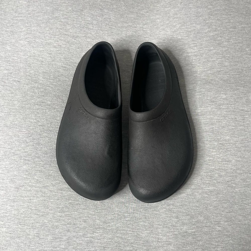 Crocs Men's On The Clock Floor Slip Resistant Work Clogs Shoes
